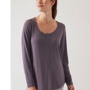 Athleta Stratus ll Top - Dusty Purple